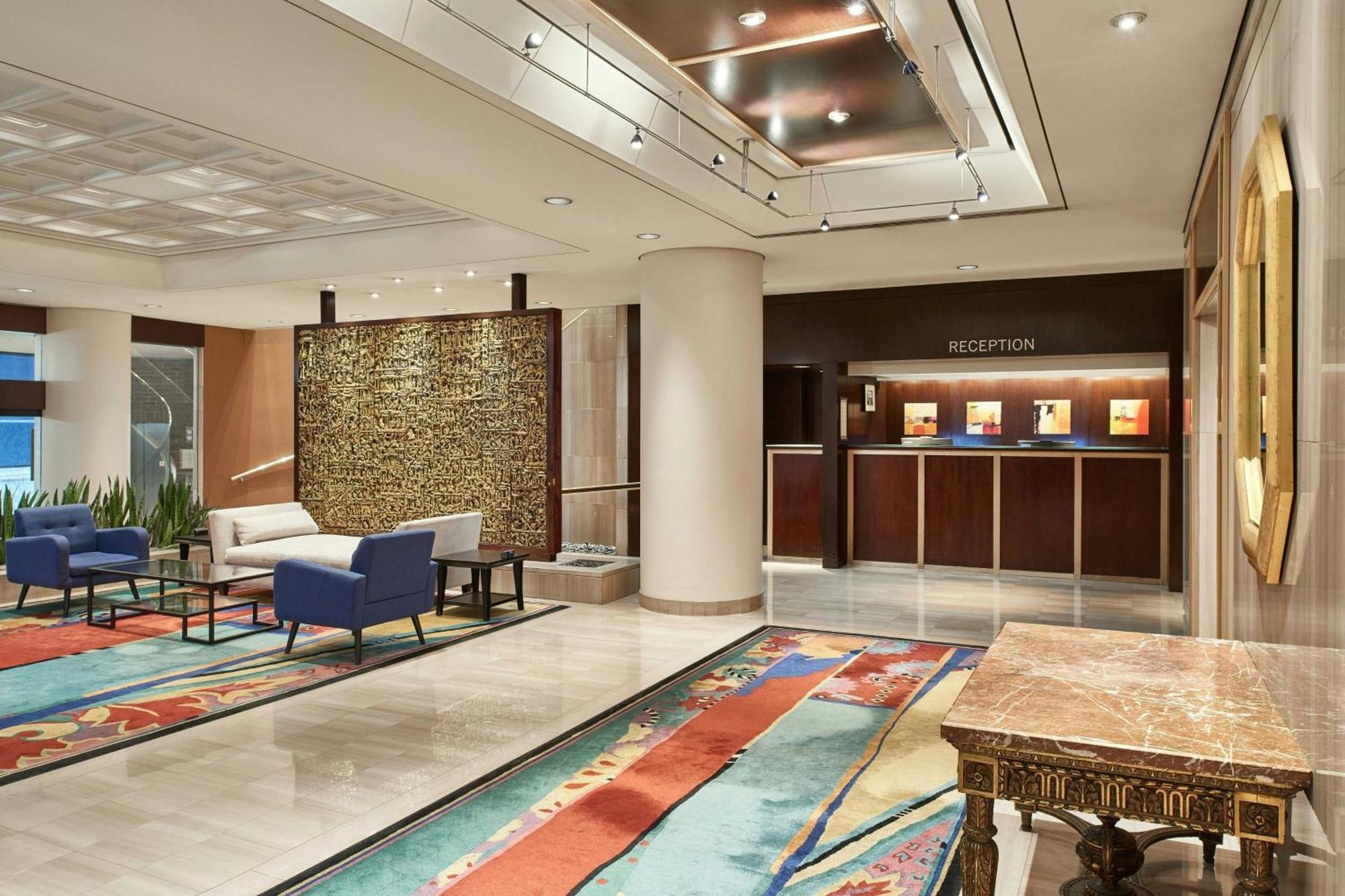Metropolitan Hotel Ванкувър Екстериор снимка